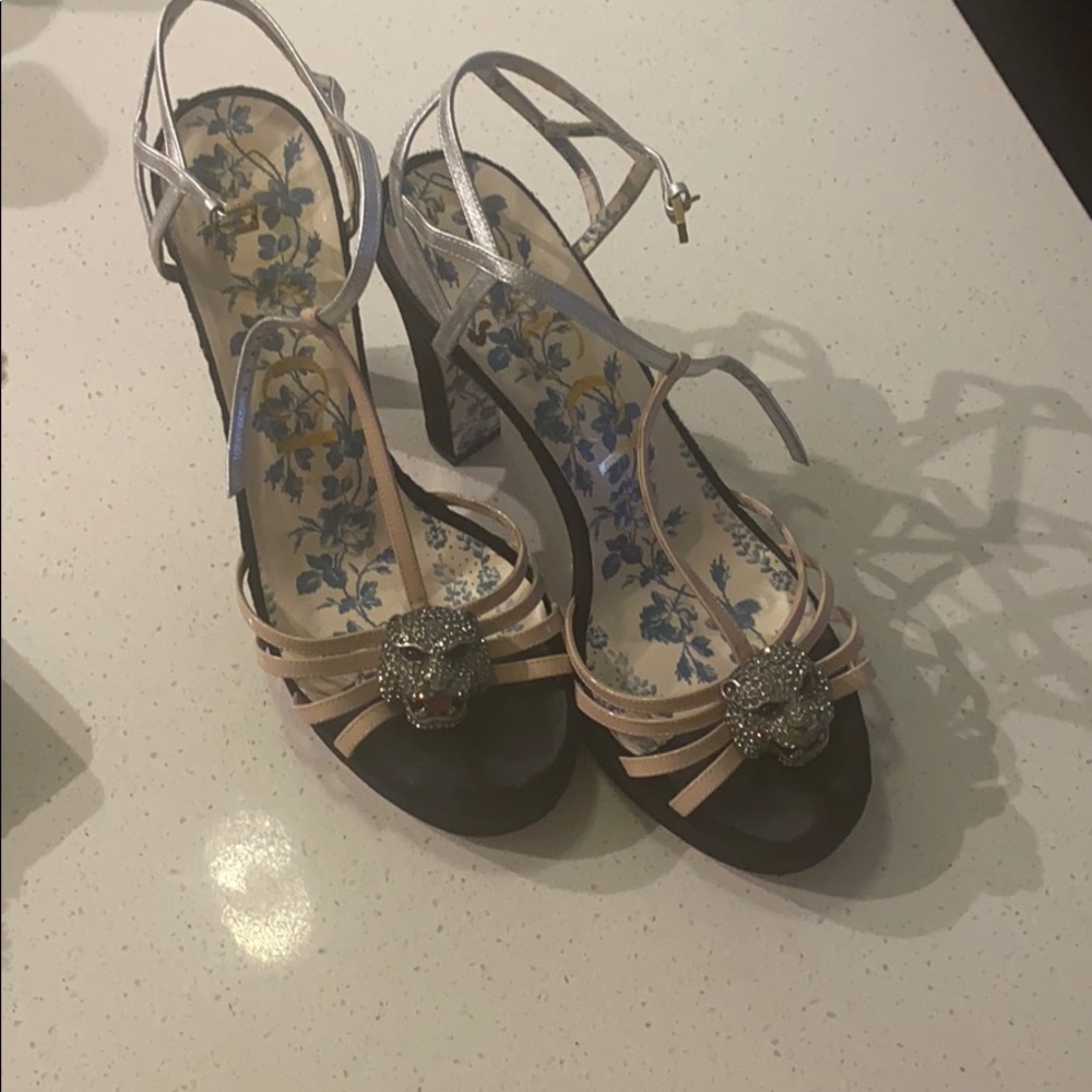 Gucci Sandals - Picture 5 of 9